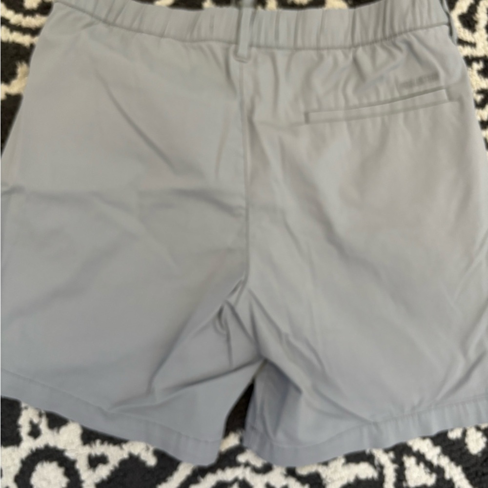 Hollister Men's Gray and Tan Shorts - Picture 3 of 12